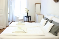 Budapest Vacation Apartment Rentals, #108bBUR: 1 bedroom, 1 bath, sleeps 4
