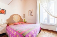 Rome Vacation Apartment Rentals, #421: 1 bedroom, 1 bath, sleeps 6