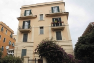 Rome Apartment #674