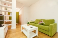 Seville Vacation Apartment Rentals, #100dSeville: 2 dormitor, 1 baie, persoane 6