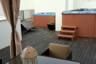 Seville Vacation Apartment Rentals, #Pen-SOF102cSEV: 2 chambre à coucher, 2 SdB, couchages 4