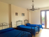 Trecastagni Vacation Apartment Rentals, #101Trecastagni: studio bedroom, 1 bath, sleeps 4